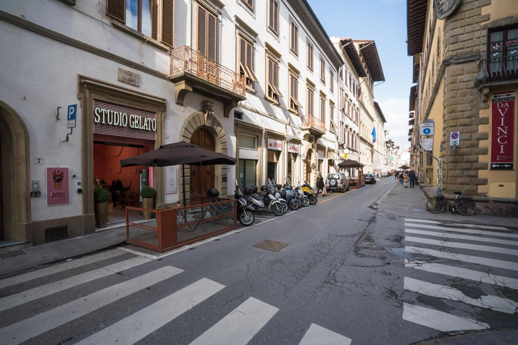 Apartment Stylish Dome Florenz